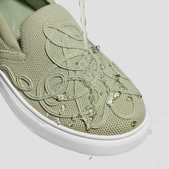 Vivaia | Shoes | Vivaia Vtune Slipon Lightweight Cloud  Vivaia VTune SlipOn Lightweight Cloud Comfort WTR Repellent Matcha Sneakers 9